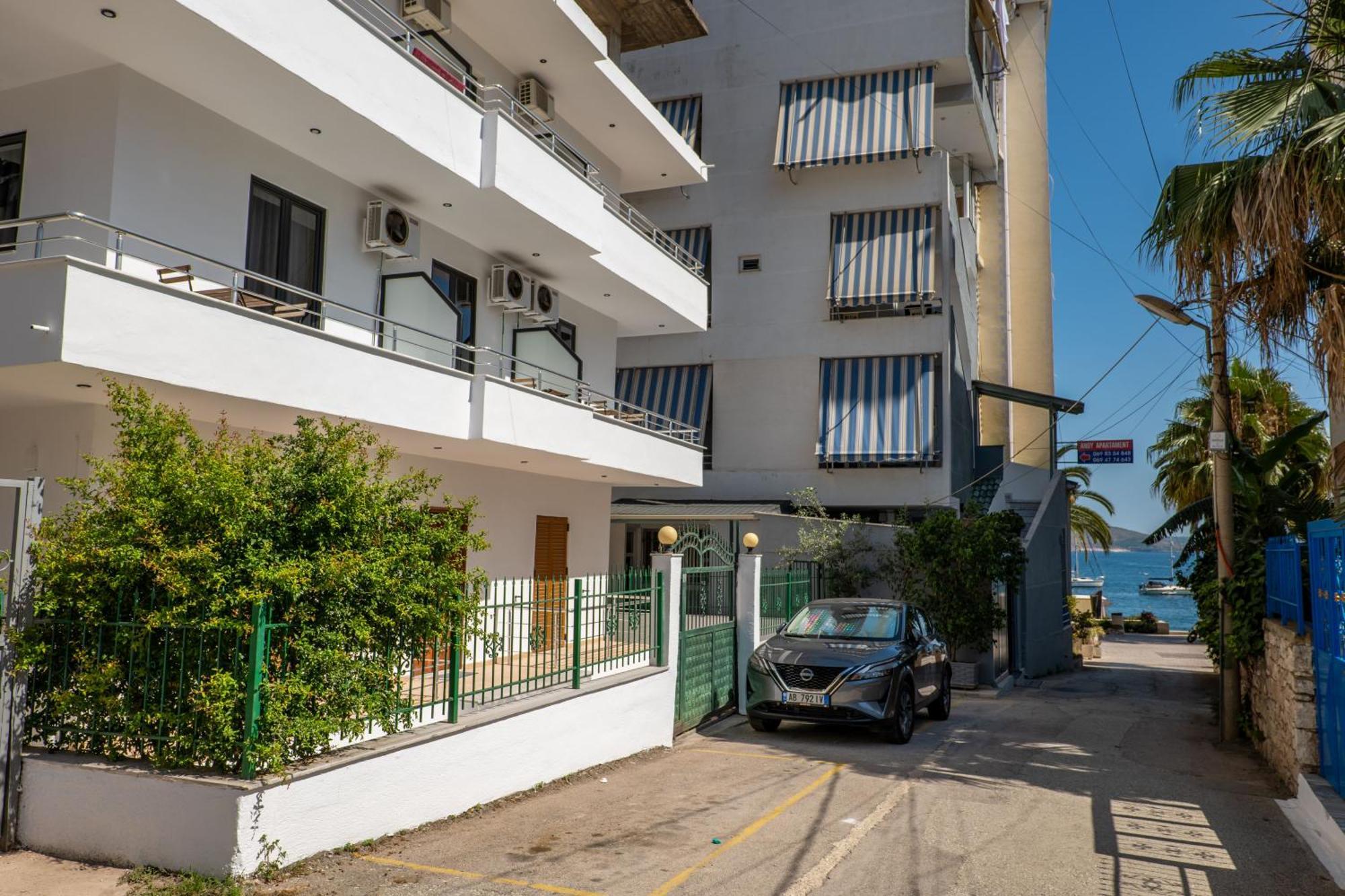Meraki Hotel Sarandë Exterior foto