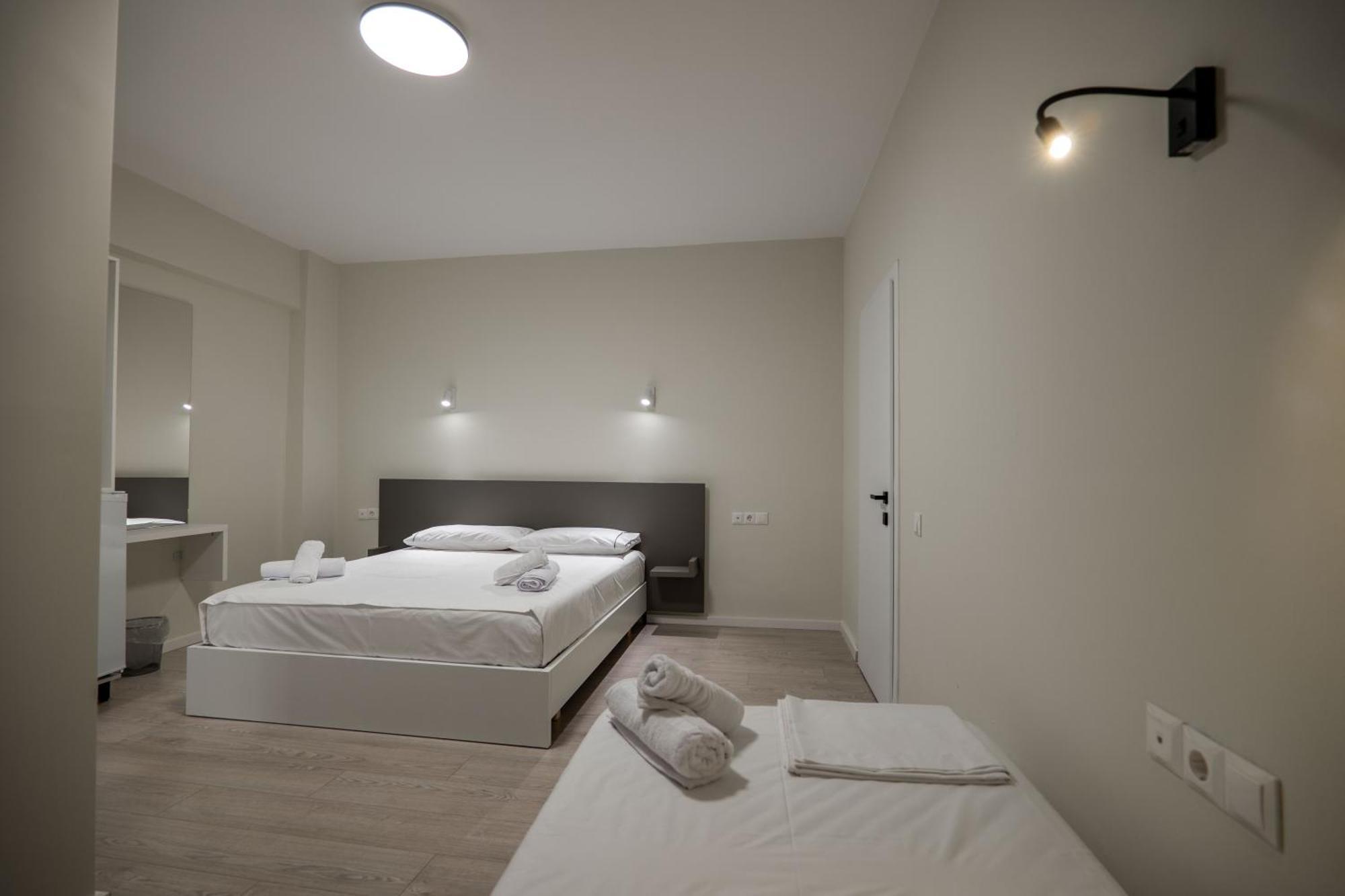 Meraki Hotel Sarandë Exterior foto