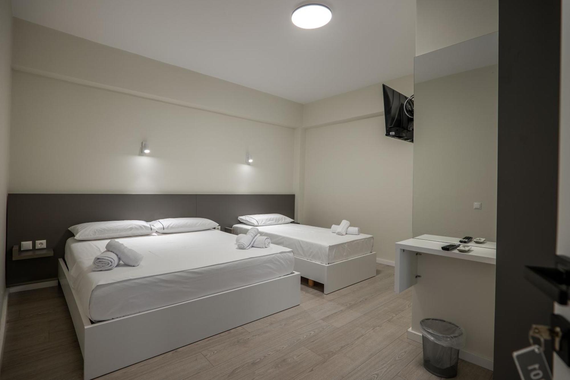 Meraki Hotel Sarandë Exterior foto
